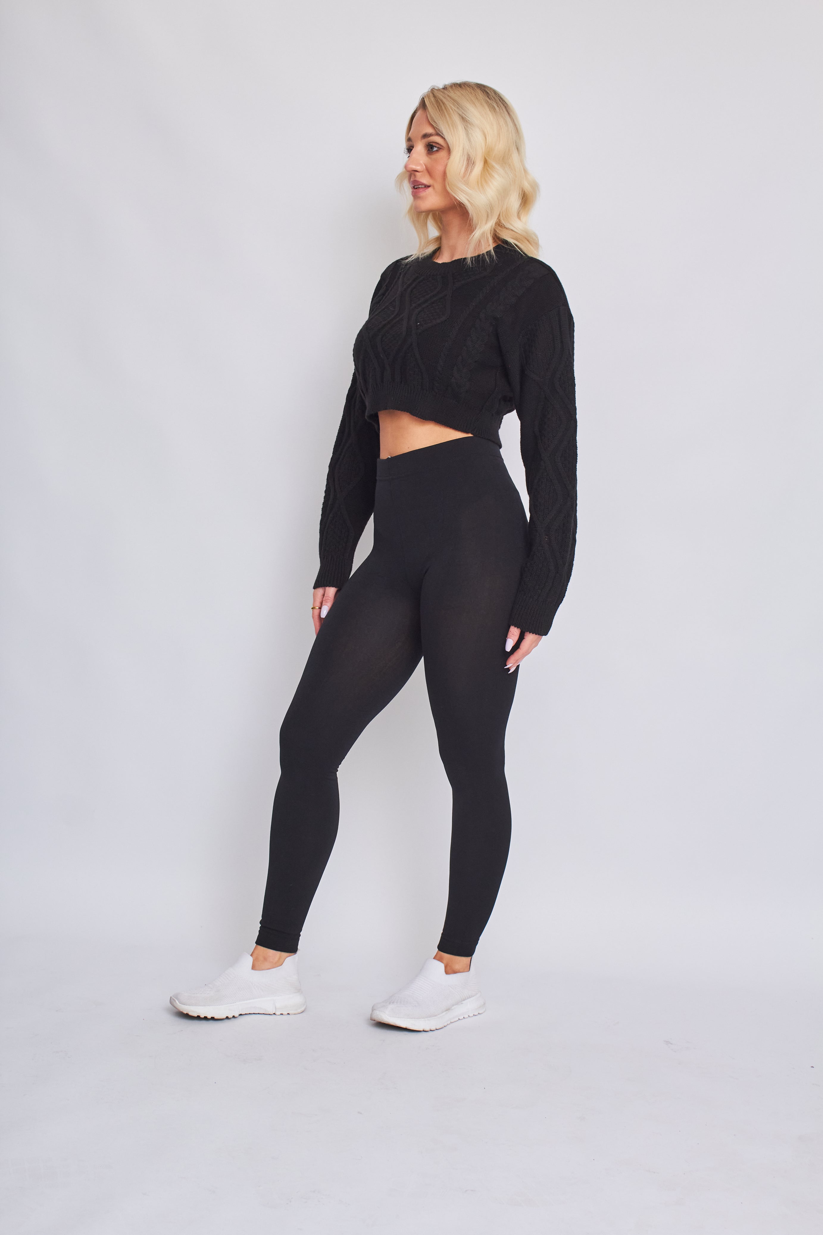 Cable Knitted Crop Jumper - Lana - Storm Desire