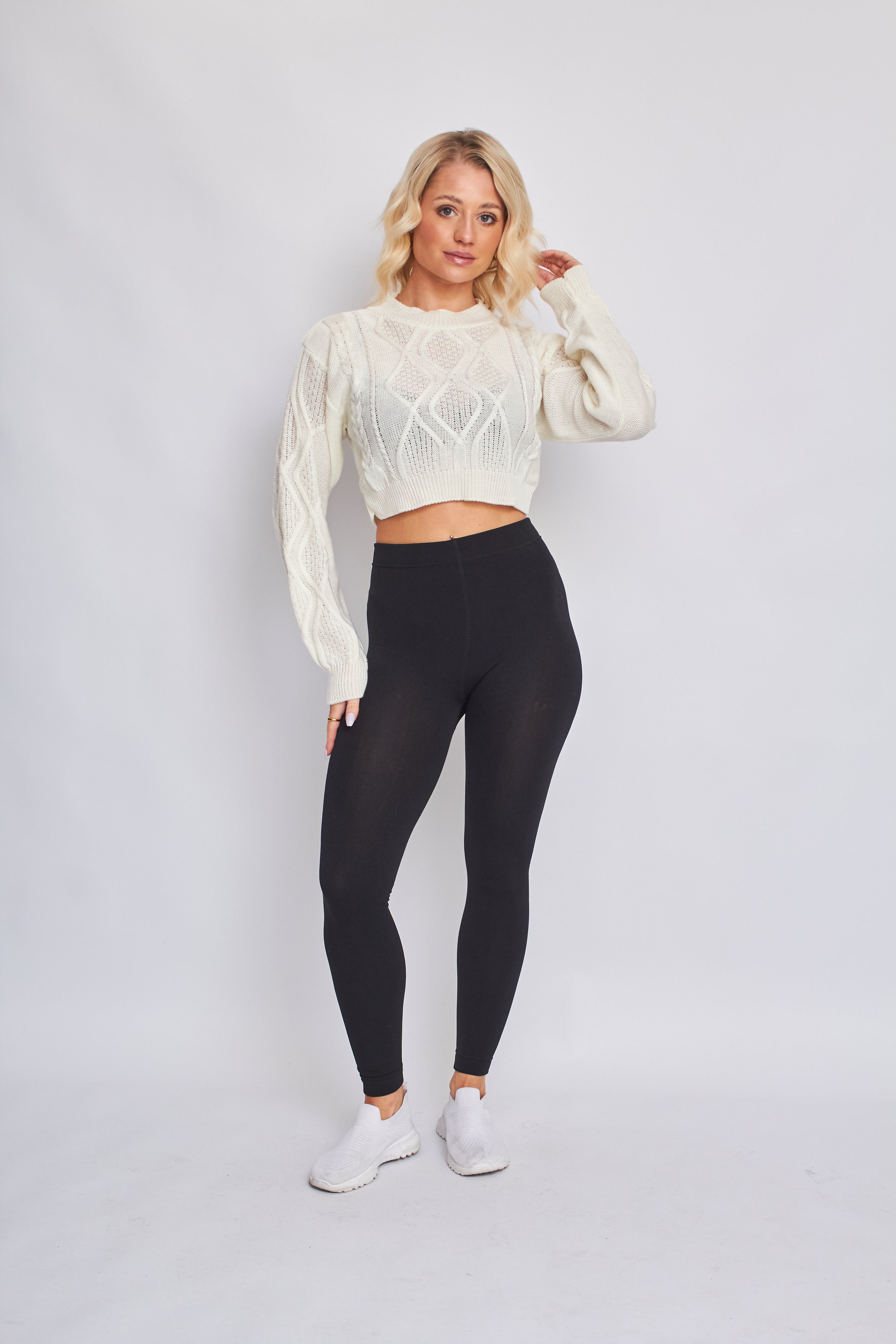 Cable Knitted Crop Jumper - Lana - Storm Desire