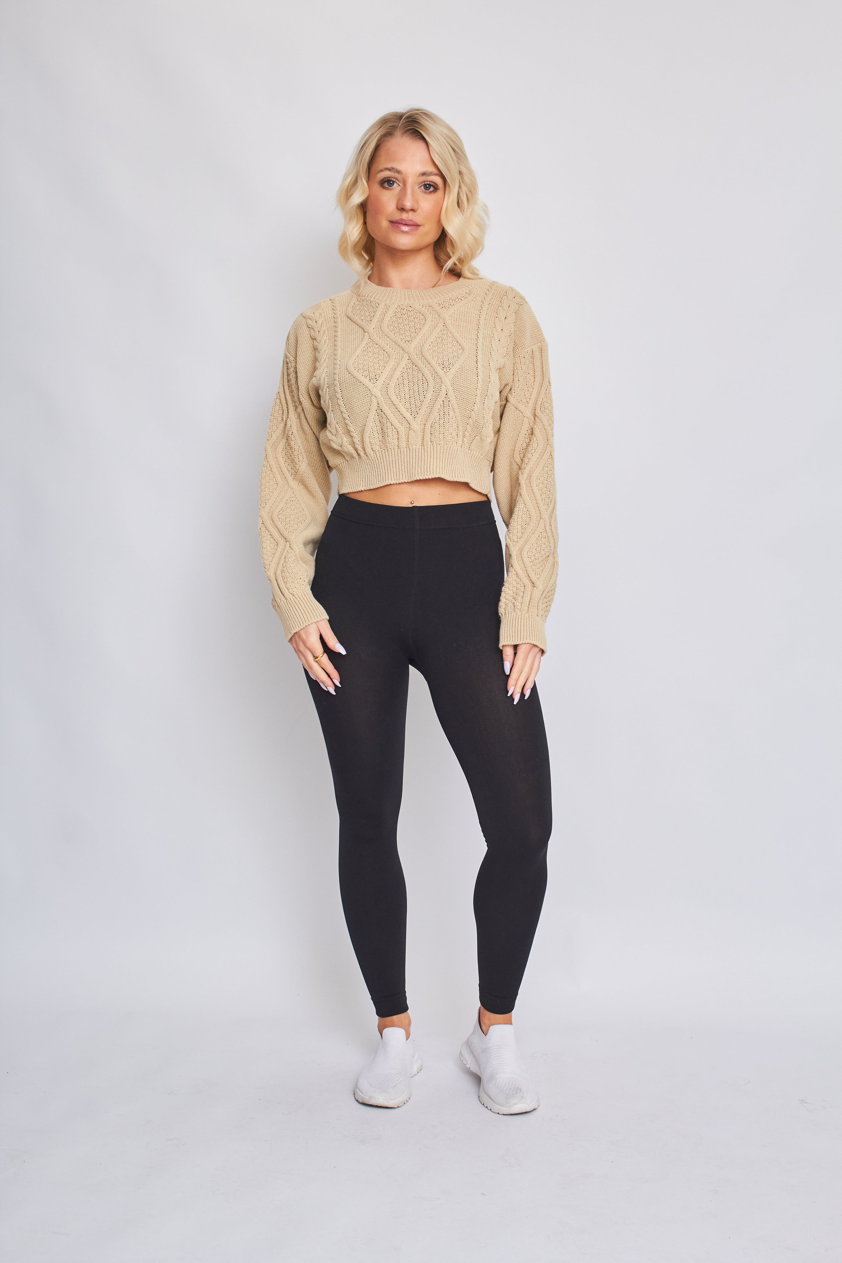 Cable Knitted Crop Jumper - Lana - Storm Desire